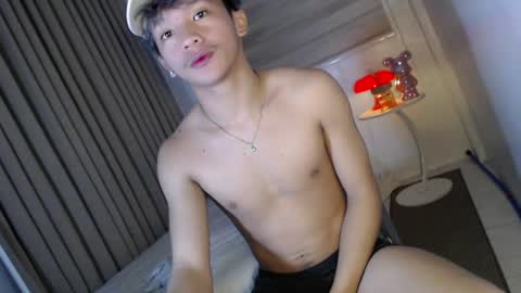 Rey online show from August 11, 7:32 am