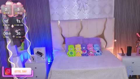 ette online show from March 17, 6:40 am