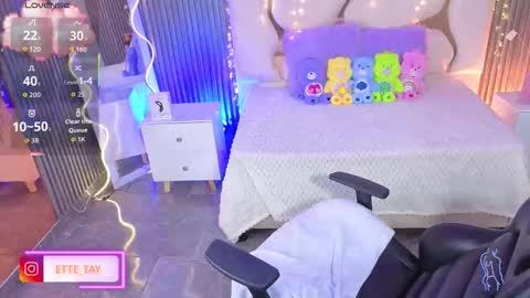 ette online show from March 19, 9:51 pm