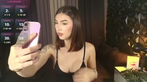 inafucker online show from April 17, 1:18 pm