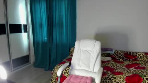 eva online show from July 9, 12:15 am