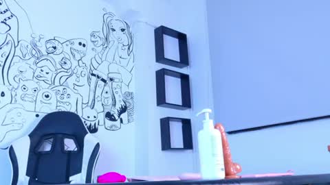 eva_blunt online show from August 12, 1:30 am