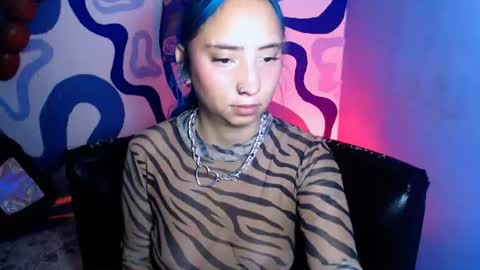 eva_brooks1 online show from August 12, 6:21 pm
