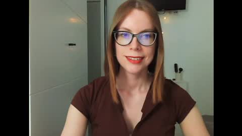 Eva online show from August 3, 8:49 pm