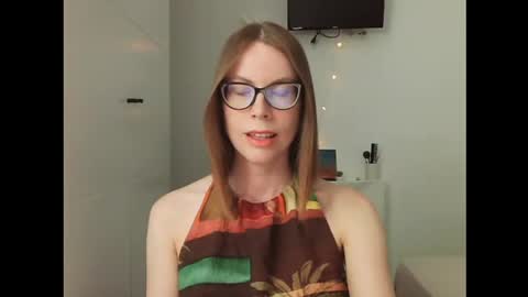 Eva online show from August 11, 9:06 pm