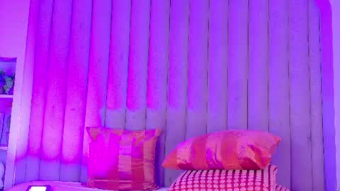 EVA DAEMON  online show from August 11, 2:08 pm