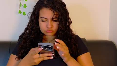EVA DAEMON  online show from August 13, 11:46 am