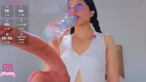 Eva online show from July 18, 12:17 pm