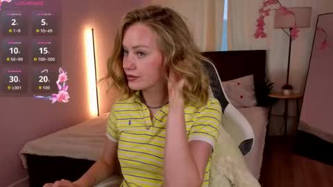 eva hamilton online show from August 13, 2:14 am