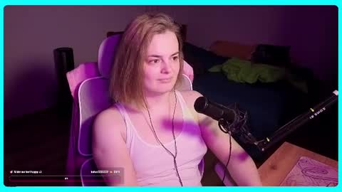Gamer Katt online show from August 4, 8:50 pm