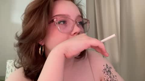 eva_kittenn online show from August 5, 2:37 pm