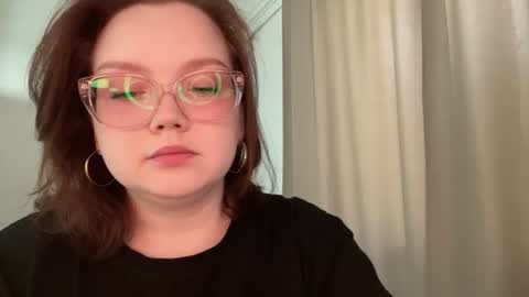 eva_kittenn online show from August 6, 10:14 am