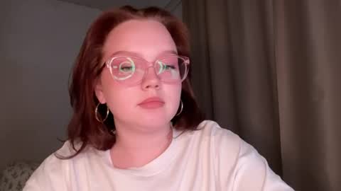 eva_kittenn online show from August 10, 5:36 pm