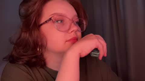 eva_kittenn online show from August 12, 4:53 pm