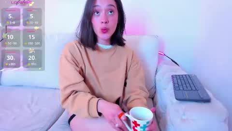eva_lopez19 online show from August 4, 3:09 pm