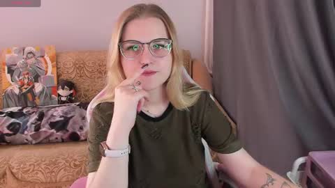 Eva online show from August 27, 1:30 pm