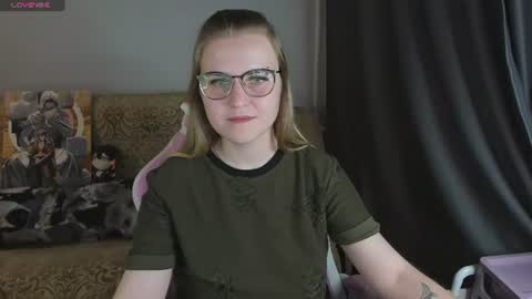 Eva online show from August 29, 7:02 pm