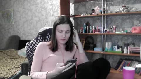Eva The Princess online show from April 9, 3:42 pm