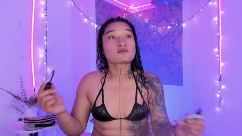 Eva  online show from June 25, 10:51 am
