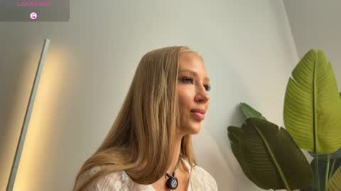 Hello Im Eva New there online show from August 13, 2:58 am