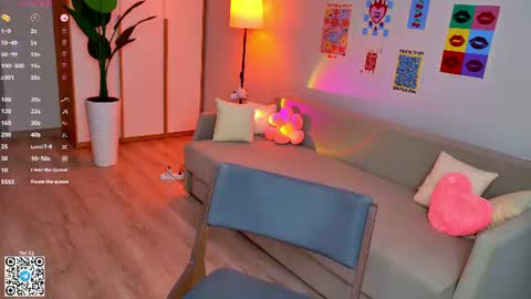 eva_virel online show from July 29, 1:51 pm