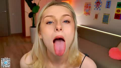 eva_virel online show from August 16, 1:48 pm