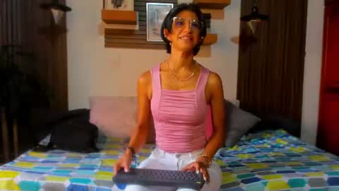 Eva online show from August 6, 12:15 pm