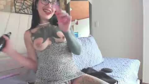 Eva online show from July 31, 2:23 pm