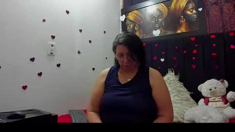 Eva online show from June 5, 8:47 pm
