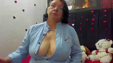Eva online show from August 10, 9:38 pm
