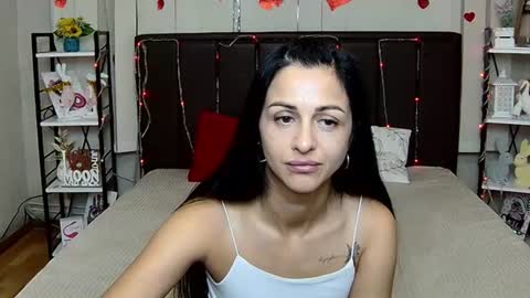 EvaClarkk online show from August 13, 5:21 am