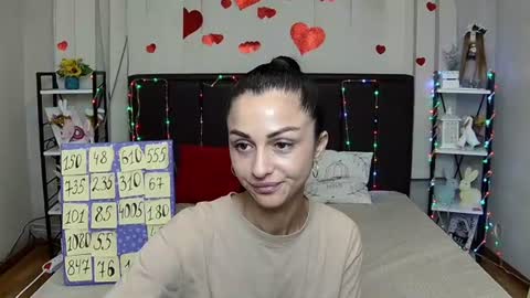 EvaClarkk online show from August 14, 7:23 am