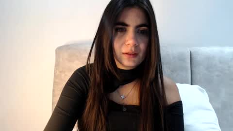 evacollins12 online show from July 31, 10:04 pm