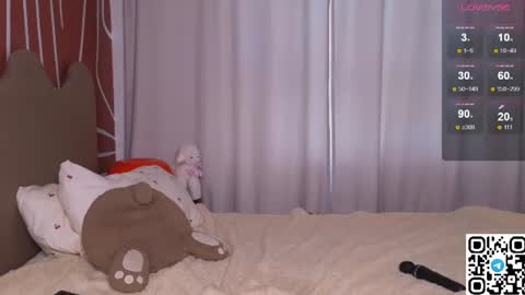 Eva online show from August 2, 2:24 pm
