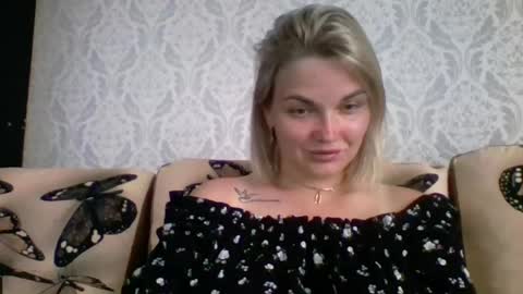 evadelicious_ online show from July 9, 2:55 pm
