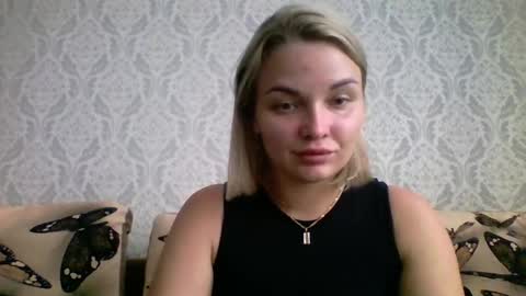 evadelicious_ online show from July 16, 2:40 pm
