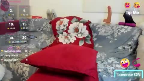 evadiana8484 online show from August 8, 9:31 am