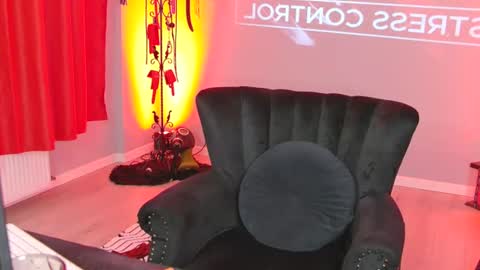 MIstress EvaDragone online show from July 25, 1:31 am