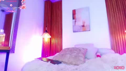 EVA GODDESS  online show from August 14, 10:02 pm