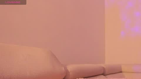 Eva Gomez online show from August 5, 10:02 am