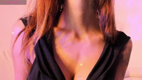 Eva Gomez online show from August 10, 12:45 am