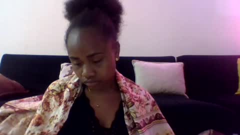 evah14 online show from August 5, 9:13 pm