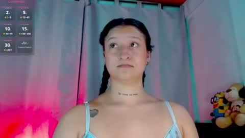 Evah Lee online show from August 5, 5:16 am