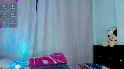 Evah Lee online show from August 10, 8:27 am