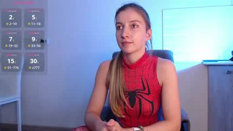 evahailey_ online show from July 16, 6:14 am