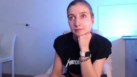 evahailey_ online show from July 22, 4:26 am