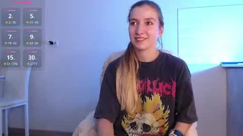 evahailey_ online show from July 30, 5:15 am
