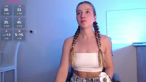 evahailey_ online show from August 2, 6:31 am