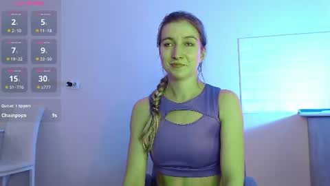 evahailey_ online show from August 3, 4:19 am