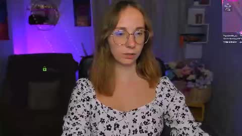 evalora online show from August 5, 3:26 am